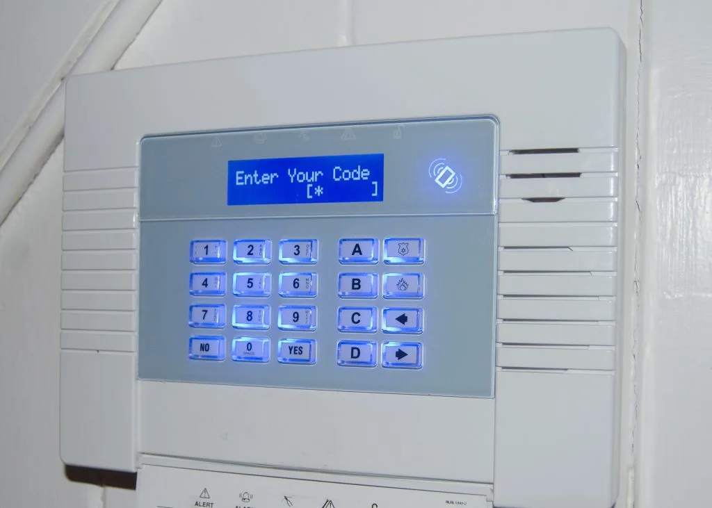 How to troubleshoot a home alarm system